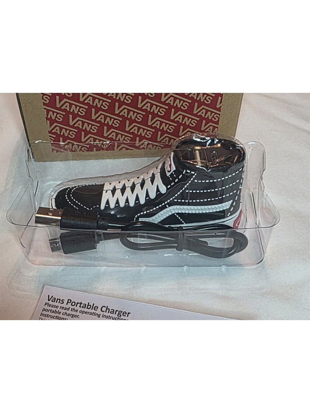 VANS SK8-HI Portable Charger Off The Wall Skate Shoe USB Phone Charger Black